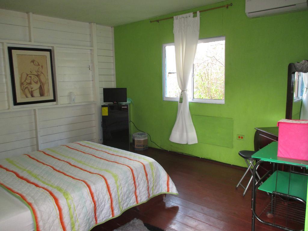 Hotel Flemming Tree Providencia Island Exteriér fotografie